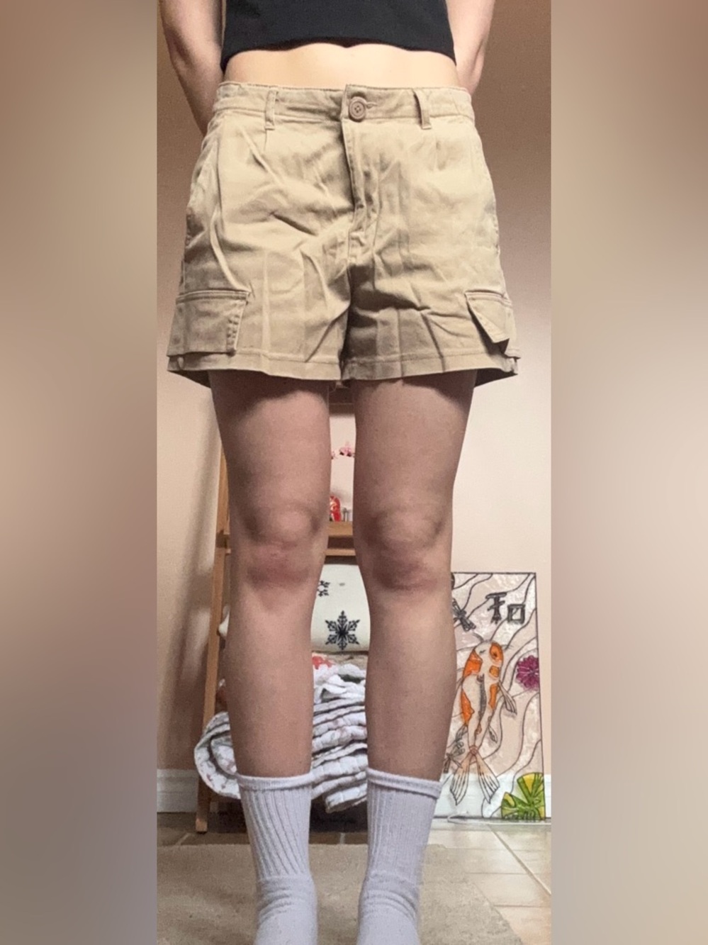 Classic Cargo Women’s Shorts in Camel